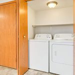 Appartement de 1259 m² avec 3 chambre(s) en location à Red Deer