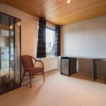 Huur 4 slaapkamer huis van 200 m² in Sint-Stevens-Woluwe