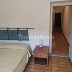 Rent 4 bedroom apartment of 90 m² in Luni
