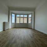 Rent 6 bedroom house of 131 m² in Aubenas