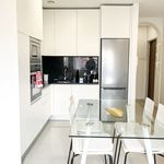 Rent 2 bedroom apartment of 60 m² in Porto