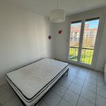 Rent 4 bedroom apartment of 71 m² in Salon-de-Provence