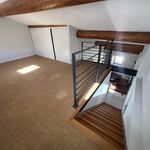 Rent 4 bedroom apartment of 72 m² in Gigondas
