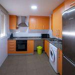 Rent a room of 140 m² in Villar del Arzobispo
