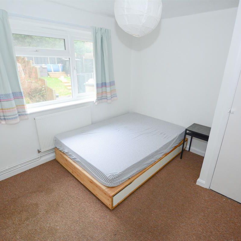 5 bedroom semi-detached house to rent North Moulsecoomb