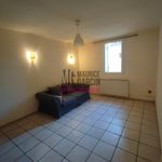 Rent 3 bedroom apartment of 37 m² in Beaumes-de-Venise