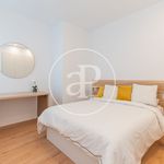 Rent 2 bedroom apartment of 113 m² in Madrid
