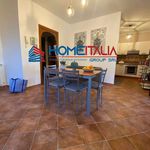 Rent 4 bedroom house of 80 m² in Campofelice di Roccella