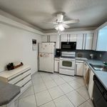 Rent 2 bedroom apartment of 1227 m² in Boca Raton