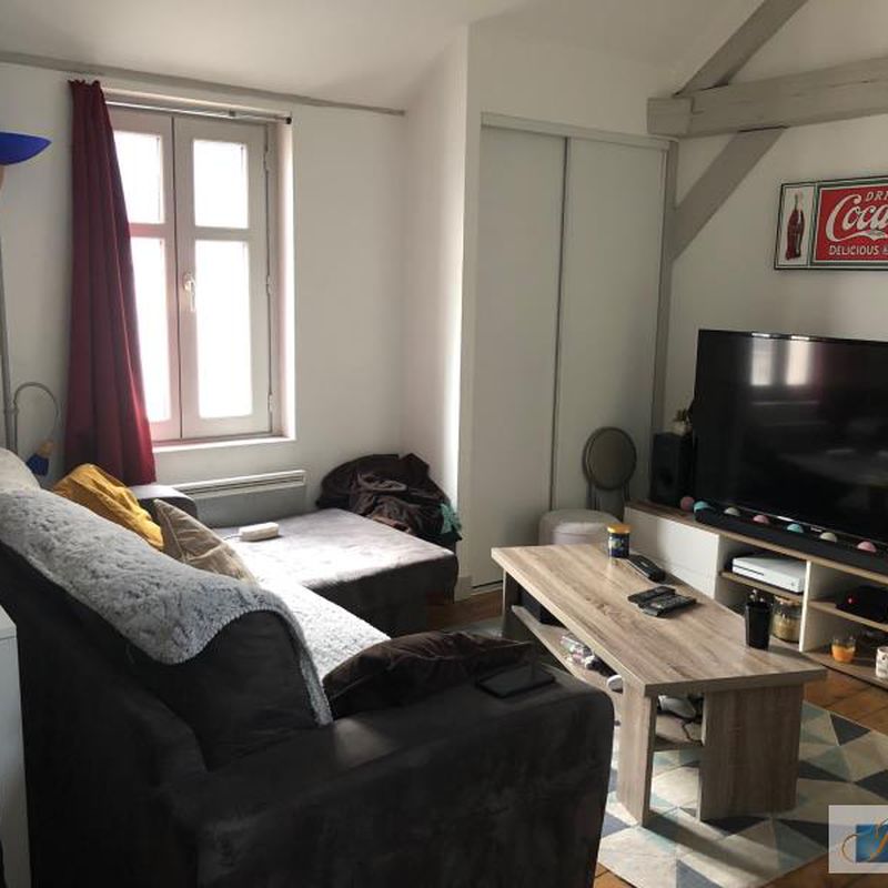 apartment in 
 
POITIERS
 . 86000 with 2 rooms