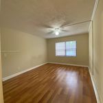 Rent 2 bedroom apartment of 848 m² in Delray Beach