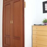 2 dormitorio apartamento de 80 m² en Sevilla