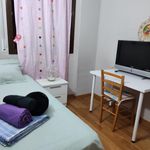 Rent 3 bedroom apartment in Terrassa