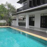Rent 1 bedroom house of 600 m² in Khlong Tan Nuea