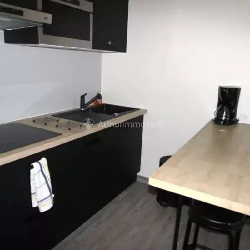 Location appartement 1 pièce 21 m² Montévrain (77144)