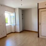 Rent 3 bedroom apartment of 65 m² in Neuville-de-Poitou