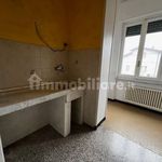 Affitto 4 camera appartamento di 100 m² in Novi Ligure