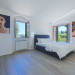 Rent 3 bedroom apartment of 230 m² in Firenze
