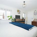 Rent 3 bedroom flat in Newport