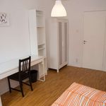 Rent a room of 88 m² in Hamburg
