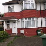 Rent 1 bedroom apartment in Stanmore