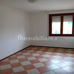 Affitto 3 camera appartamento di 100 m² in Abano Terme