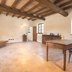 Rent 9 bedroom house of 300 m² in Castell-arquato