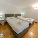 Affitto 4 camera appartamento di 200 m² in Genova