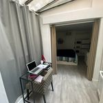 Rent 3 bedroom apartment of 84 m² in Versailles