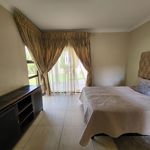 Rent 5 bedroom house of 470 m² in Johannesburg