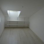 Appartement de 125 m² avec 5 chambre(s) en location à Mirabel
