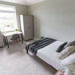 Rent 7 bedroom house in Southampton