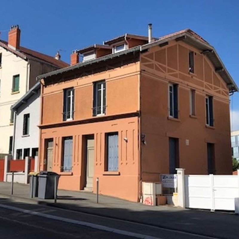 Location appartement 1 pièce 16 m² Clermont-Ferrand (63000)