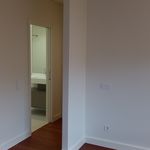 Rent 3 bedroom apartment of 128 m² in Porto