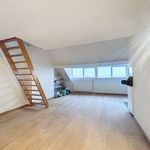 Rent 1 bedroom apartment of 64 m² in Bruxelles