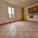 Rent 2 bedroom apartment of 27 m² in Auvers-sur-Oise