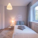 Rent a room of 65 m² in Berlin