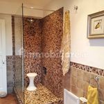 Rent 3 bedroom house of 150 m² in Campofelice di Roccella