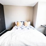 Rent 9 bedroom flat in Leeds