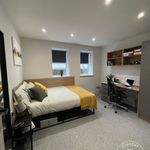 Rent 3 bedroom apartment in Bradford