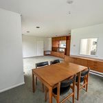 Rent 5 bedroom house in Lincoln