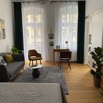 Rent 1 bedroom apartment of 35 m² in Berlin