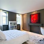 Huur 4 slaapkamer huis van 450 m² in Bousval
