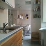 Affitto 3 camera appartamento di 65 m² in Triest