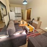 Rent 2 bedroom apartment of 8000 m² in Triandria