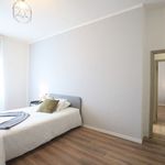 Rent 4 bedroom apartment of 18 m² in Modena