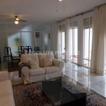Rent 5 bedroom house of 272 m² in Marbella