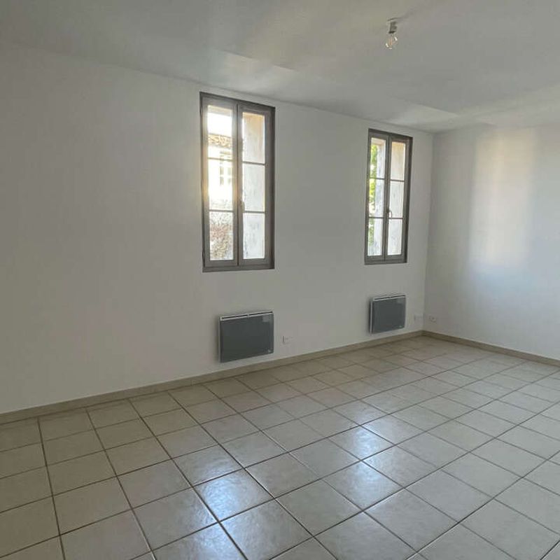 Location appartement 2 pièces 38 m² Narbonne (11100)