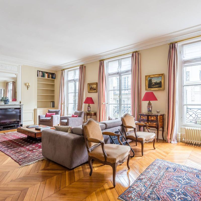 NON DISPONIBLE CAR ACTUELLEMENT LOUÉ - Appartement familial en étage élevé avec 4 chambres - Paris 6ème : rue Huysmans