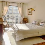 Rent 3 bedroom apartment of 160 m² in Paris